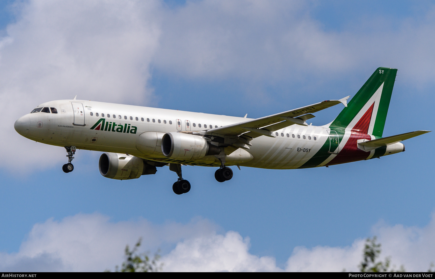 Aircraft Photo of EI-DSY | Airbus A320-216 | Alitalia | AirHistory.net #469263