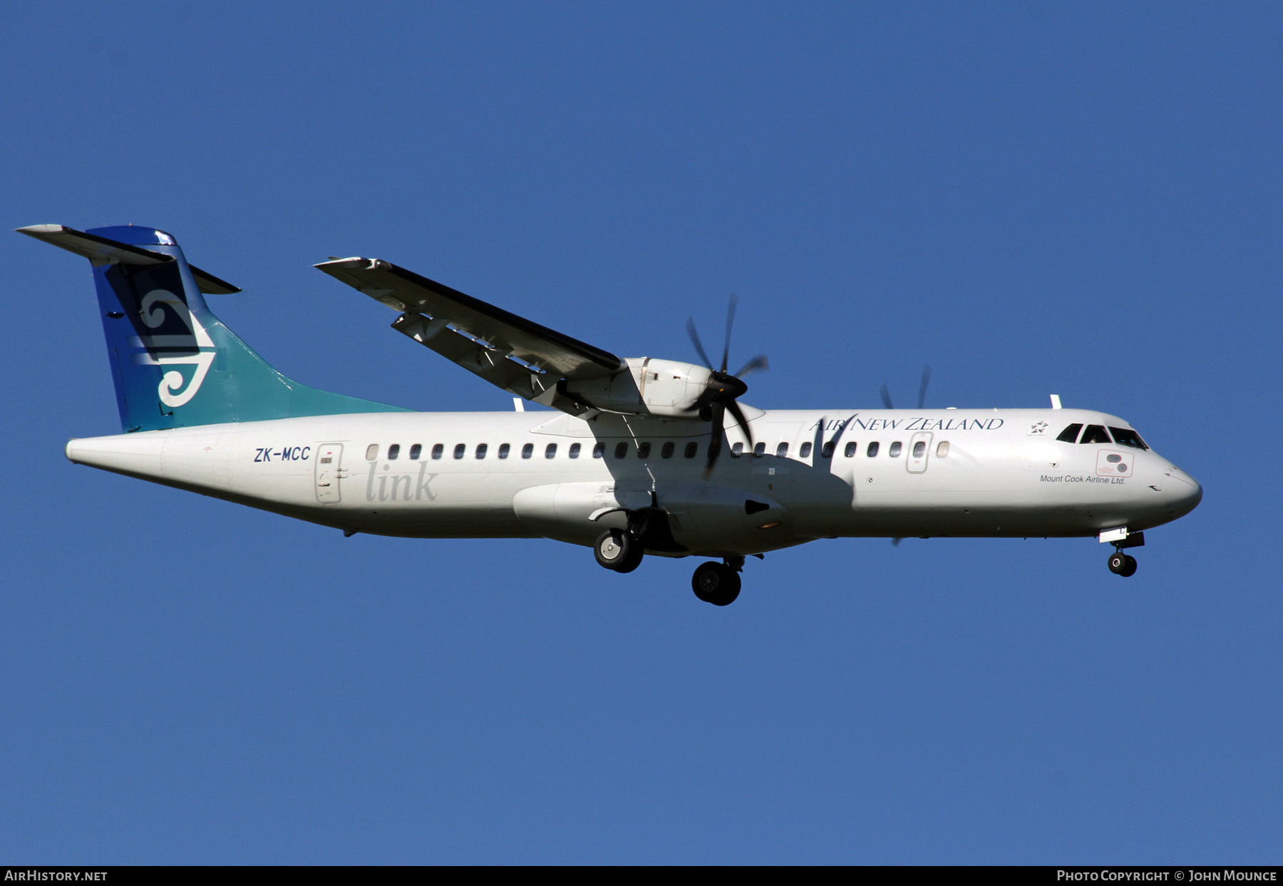 Aircraft Photo of ZK-MCC | ATR ATR-72-500 (ATR-72-212A) | Air New Zealand Link | AirHistory.net #469283