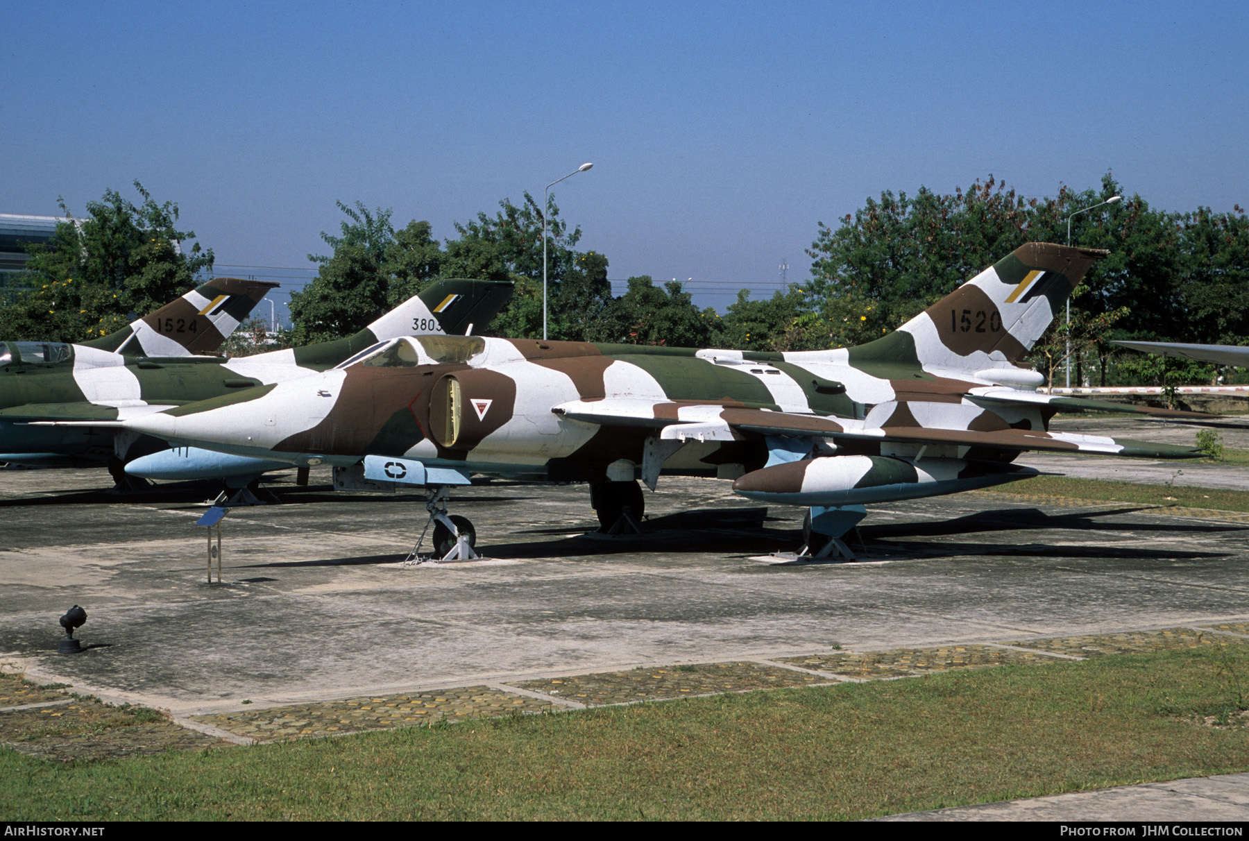 Aircraft Photo of 1520 | Nanchang A-5C | Myanmar - Air Force | AirHistory.net #469287