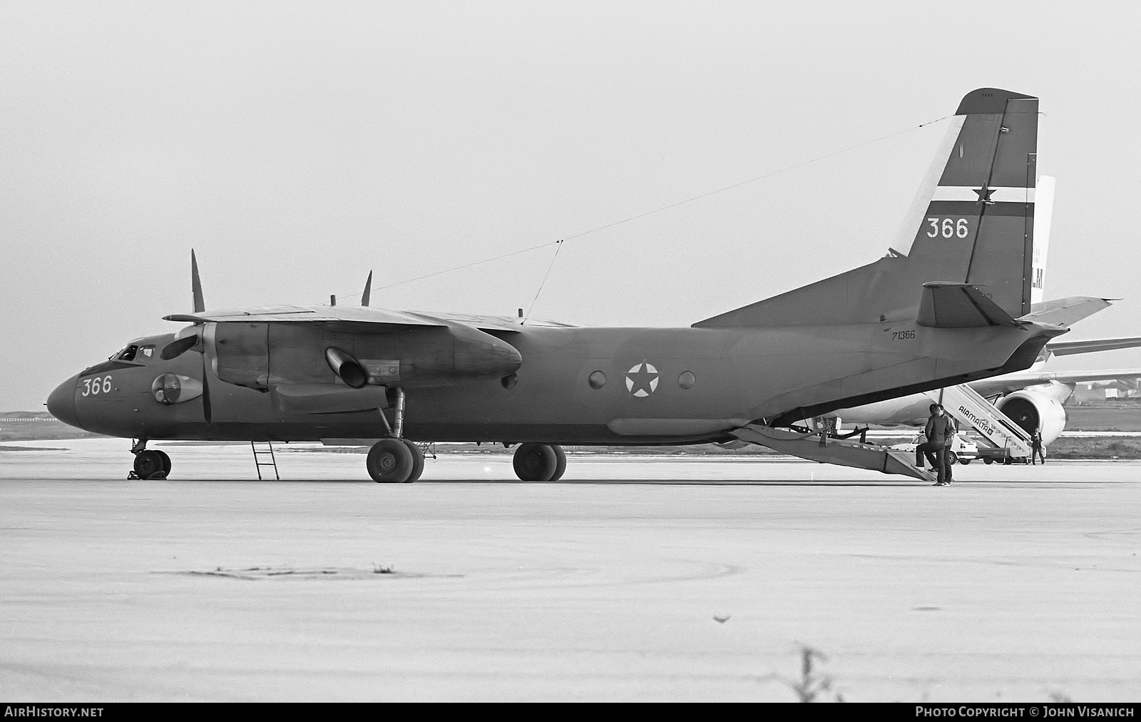 Aircraft Photo of 71366 / 366 | Antonov An-26 | Yugoslavia - Air Force | AirHistory.net #469324