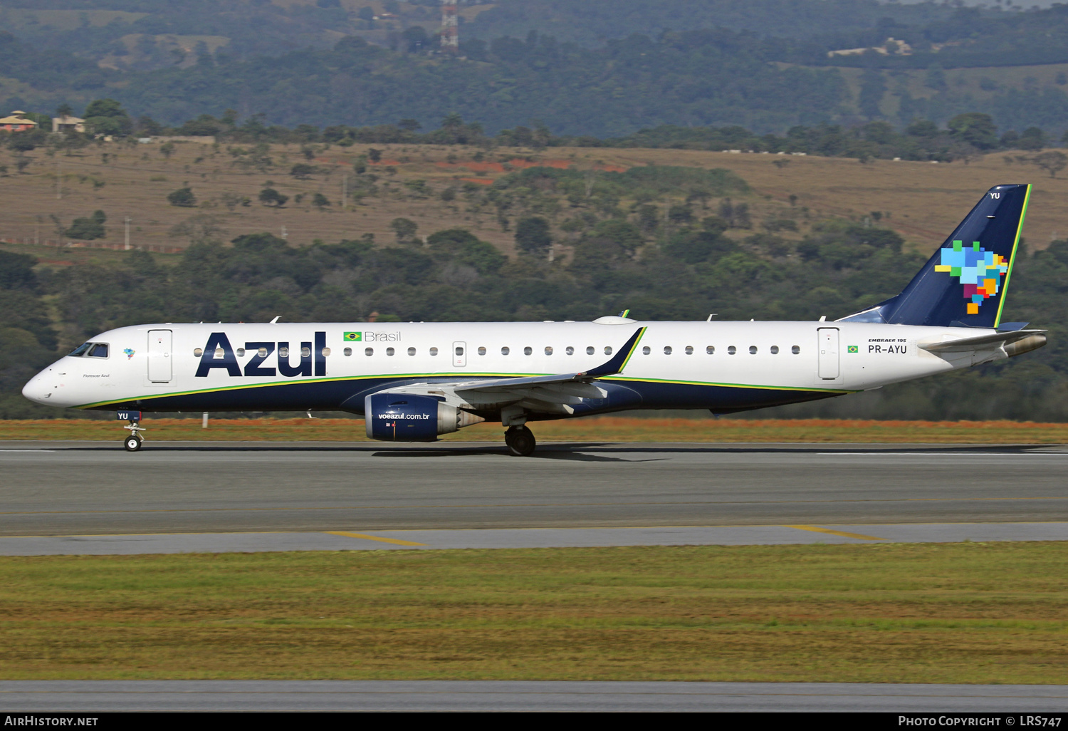 Aircraft Photo of PR-AYU | Embraer 195AR (ERJ-190-200IGW) | Azul Linhas Aéreas Brasileiras | AirHistory.net #469427