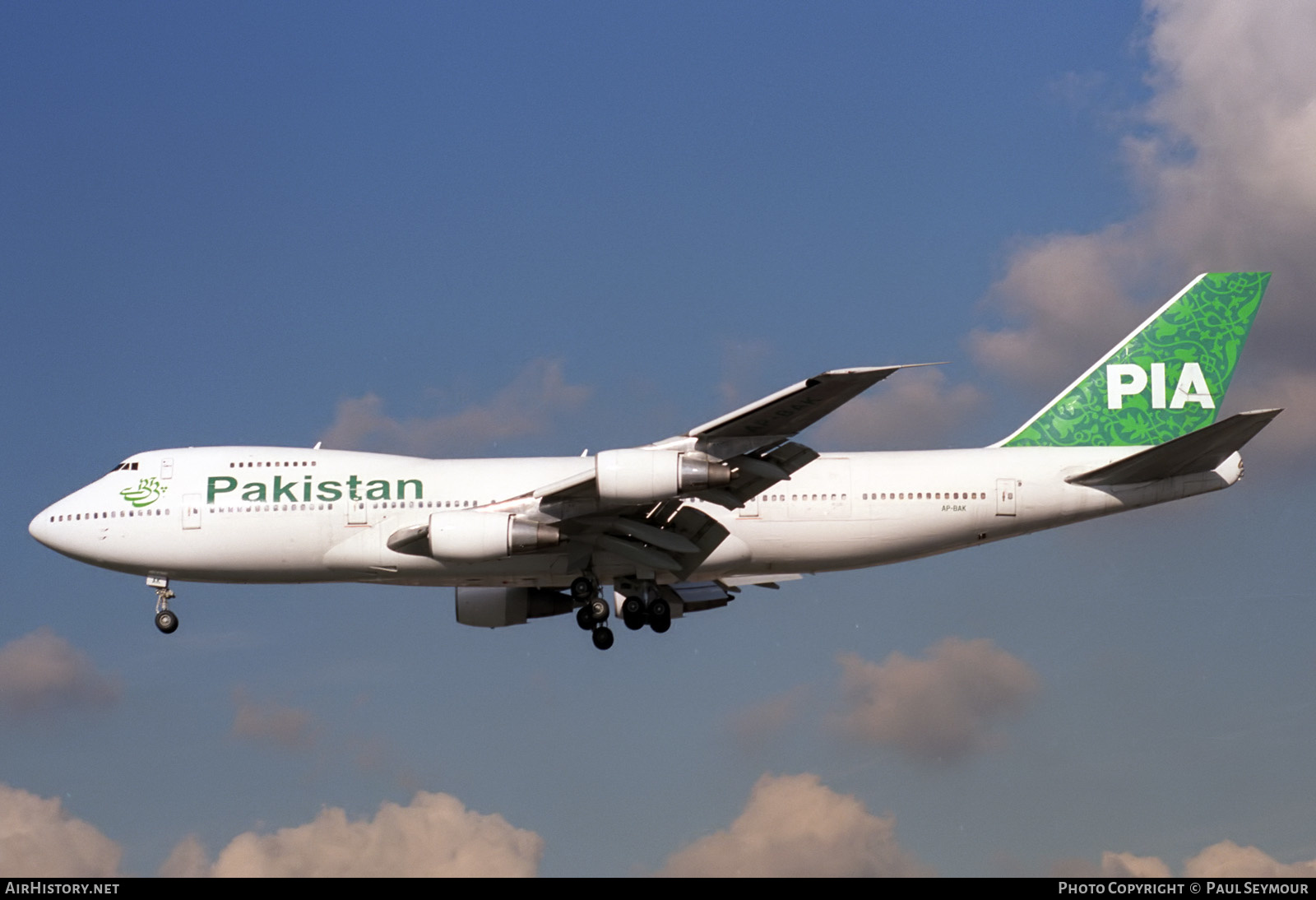 Aircraft Photo of AP-BAK | Boeing 747-240BM | Pakistan International Airlines - PIA | AirHistory.net #469507