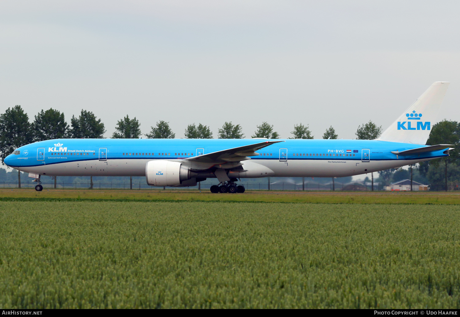 Aircraft Photo of PH-BVG | Boeing 777-306/ER | KLM - Royal Dutch Airlines | AirHistory.net #469625