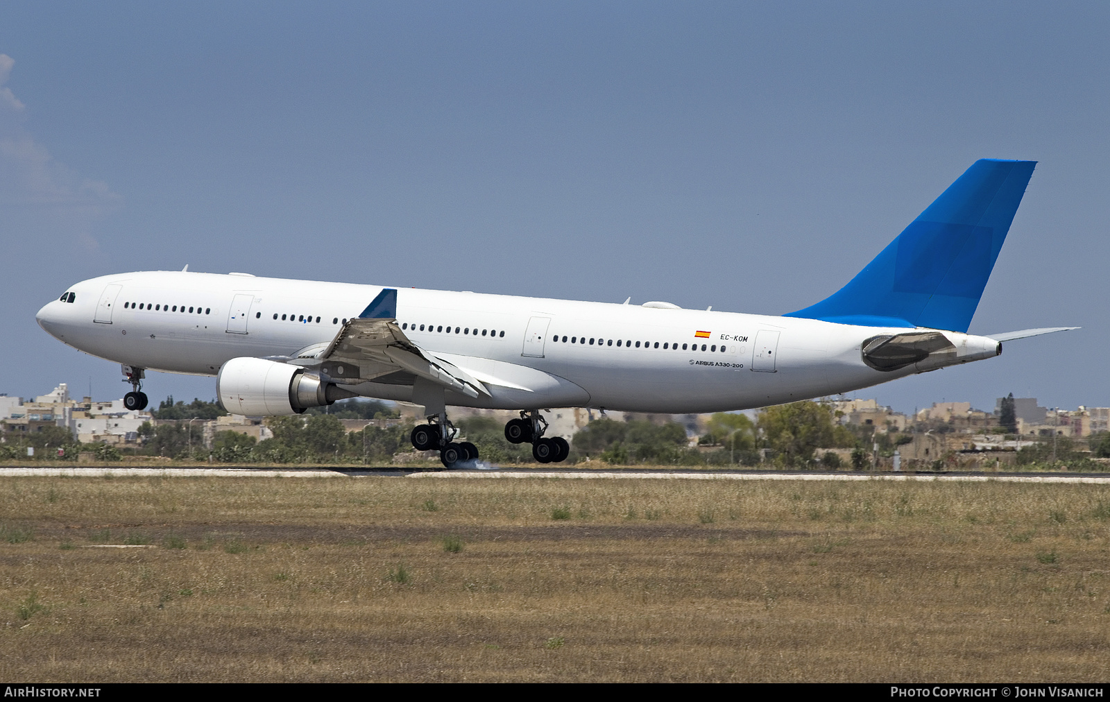 Aircraft Photo of EC-KOM | Airbus A330-202 | AirHistory.net #469640