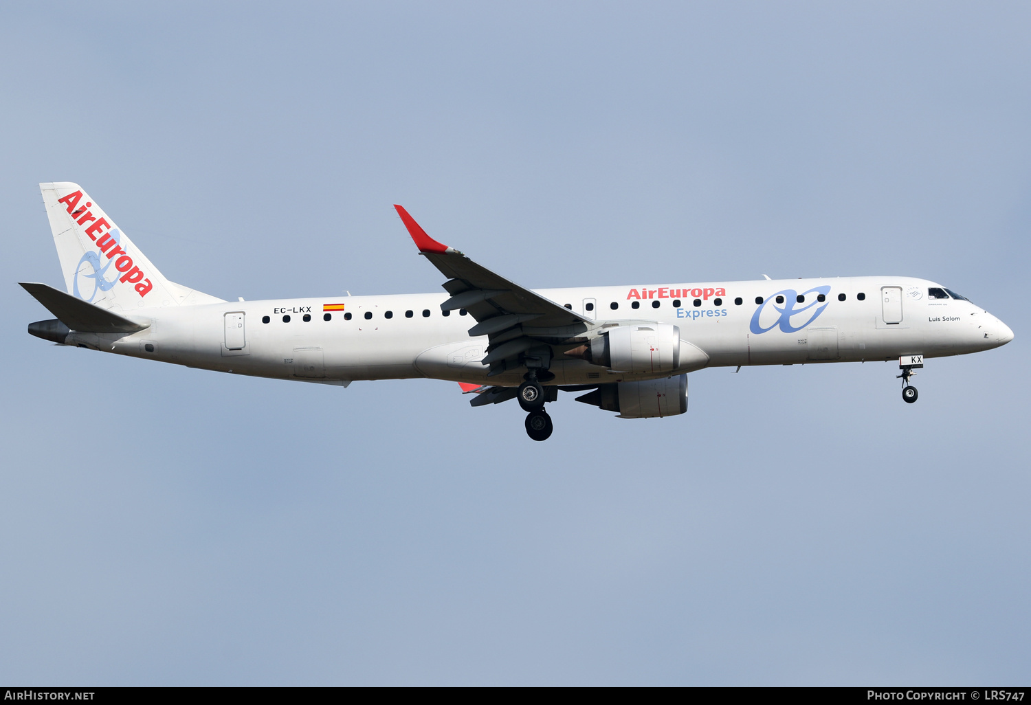 Aircraft Photo of EC-LKX | Embraer 195LR (ERJ-190-200LR) | Air Europa Express | AirHistory.net #469668