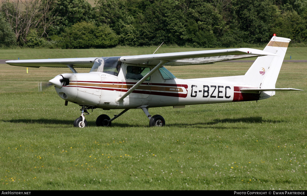 Aircraft Photo of G-BZEC | Cessna 152 | AirHistory.net #469692