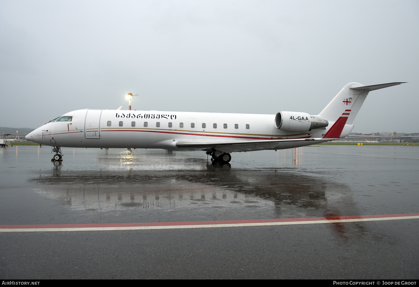 Aircraft Photo of 4L-GAA | Bombardier Challenger 850 (CRJ-200SE/CL-600-2B19) | Georgia - Government | AirHistory.net #469696