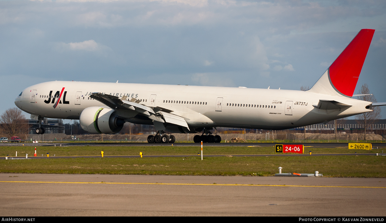 Aircraft Photo of JA737J | Boeing 777-346/ER | Japan Airlines - JAL | AirHistory.net #469705