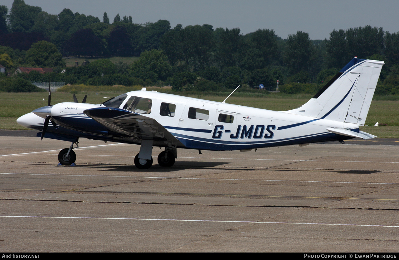 Aircraft Photo of G-JMOS | Piper PA-34-220T Seneca V | AirHistory.net #469755