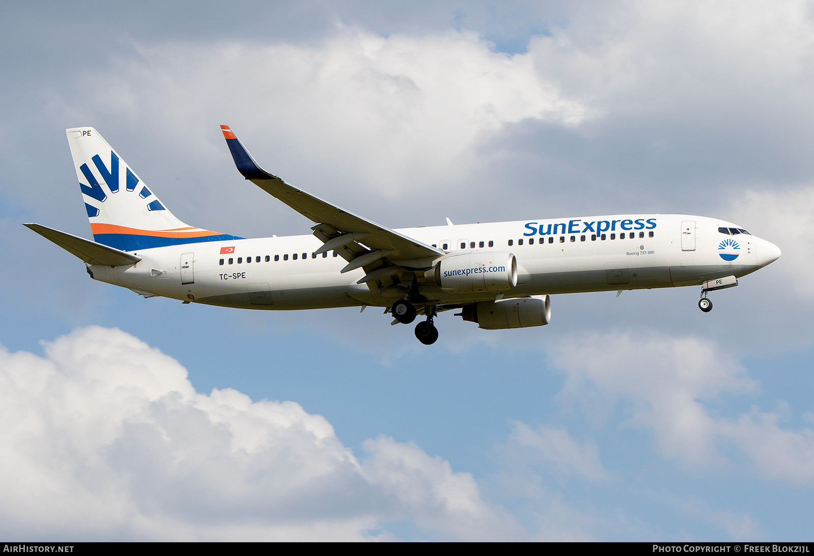 Aircraft Photo of TC-SPE | Boeing 737-8HC | SunExpress | AirHistory.net #469956
