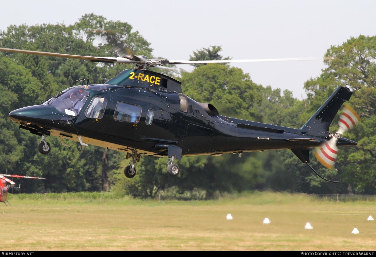 Aircraft Photo of 2-RACE | Agusta A-109E Power | AirHistory.net #470047