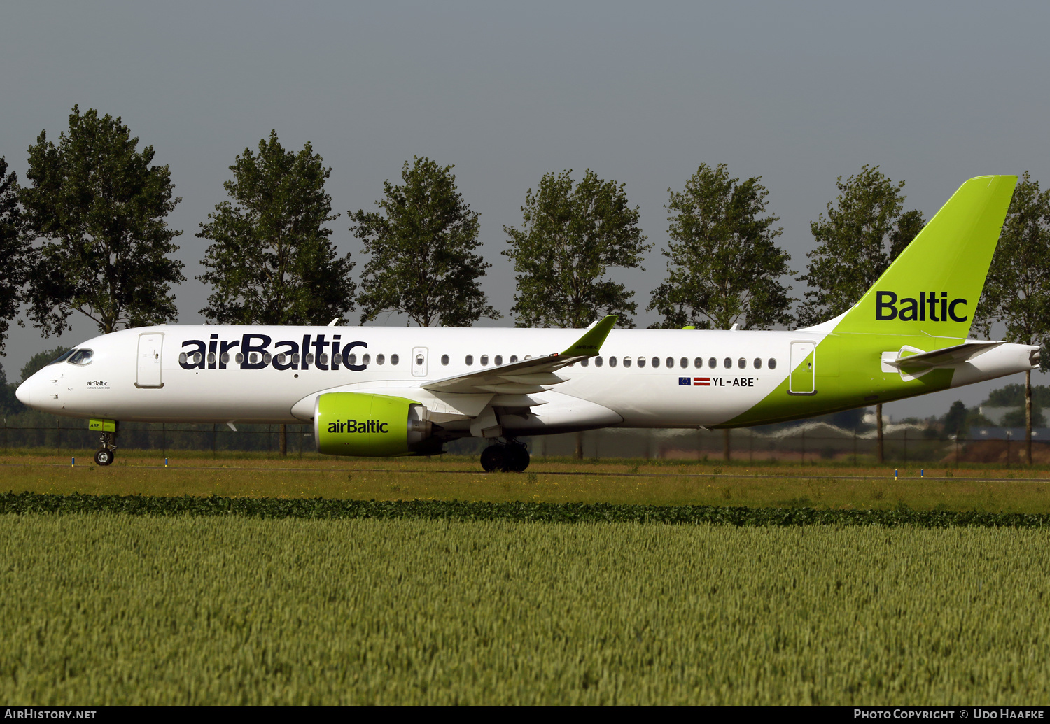 Aircraft Photo of YL-ABE | Airbus A220-371 (BD-500-1A11) | AirBaltic | AirHistory.net #470206