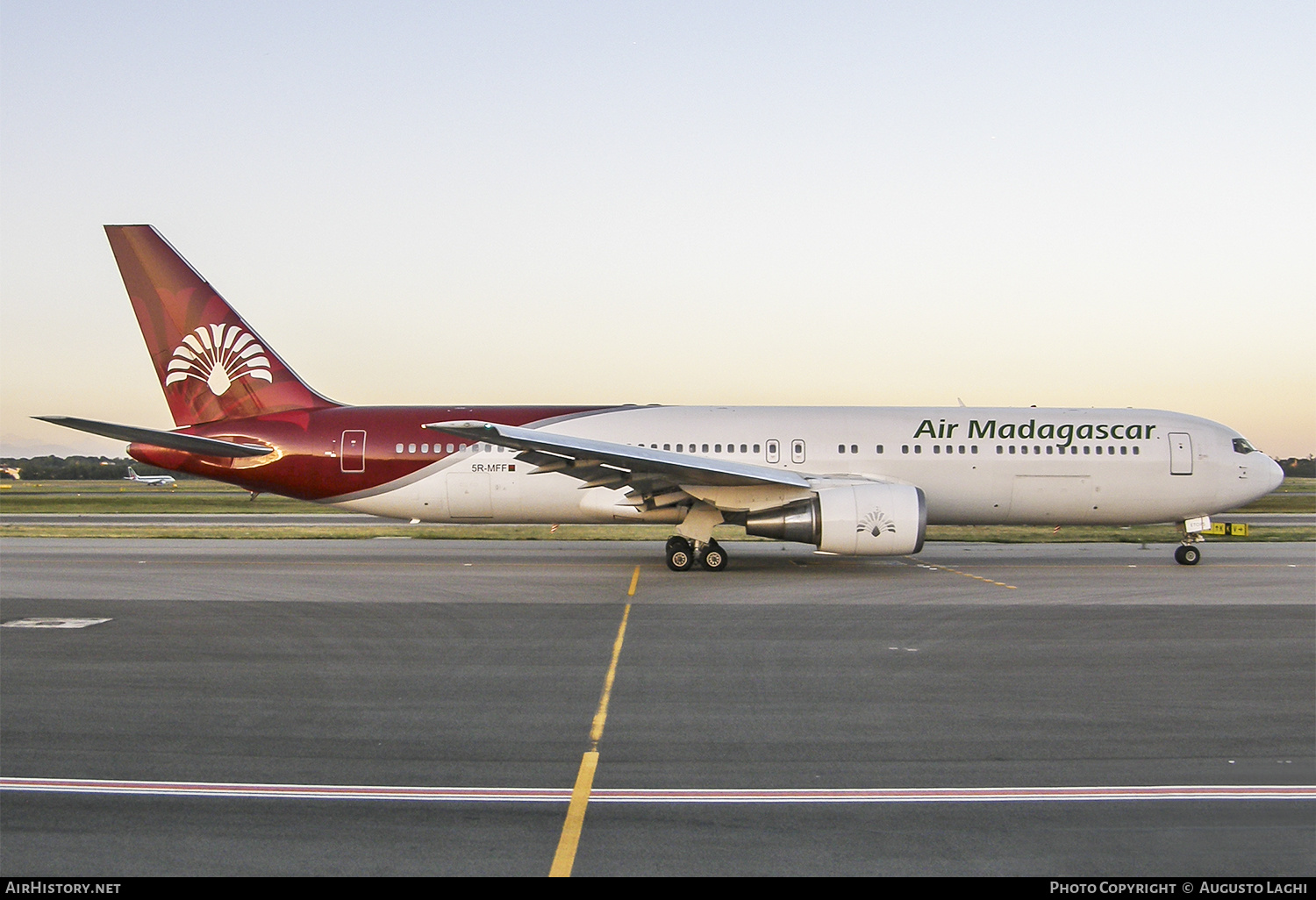 Aircraft Photo of 5R-MFF | Boeing 767-3S1/ER | Air Madagascar | AirHistory.net #470245
