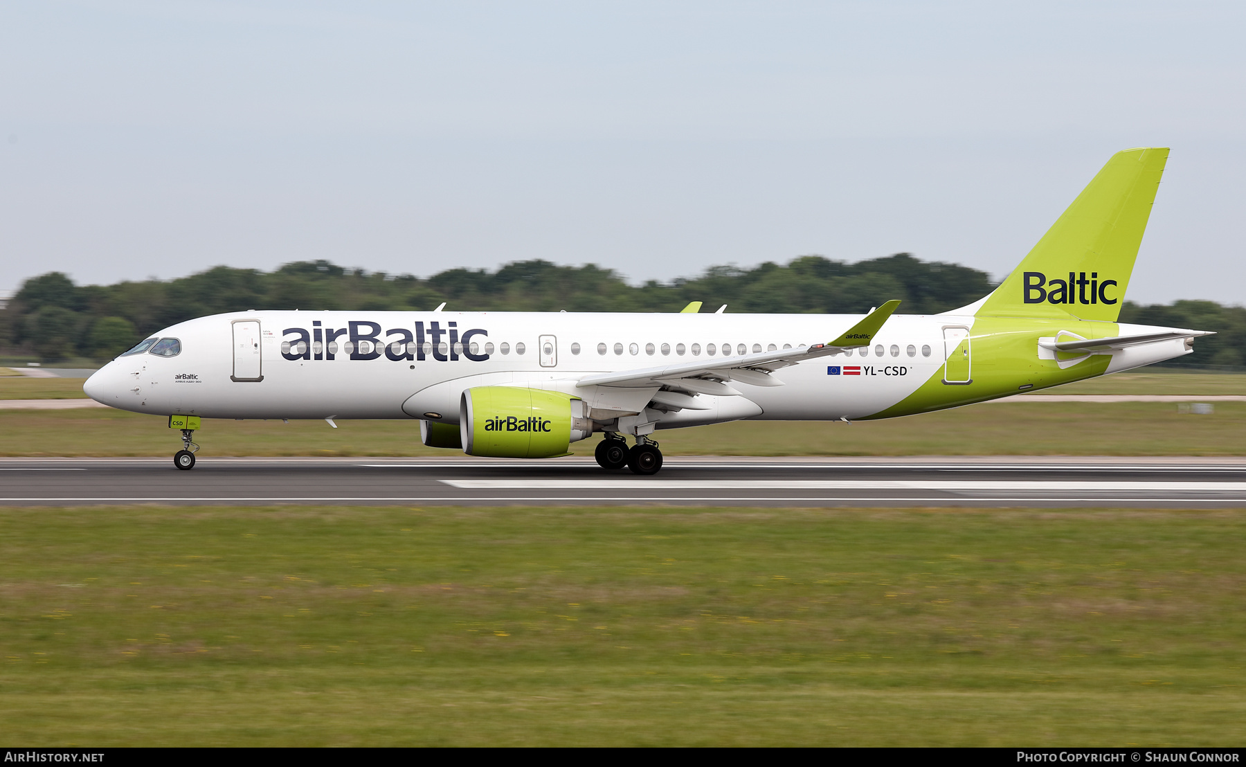Aircraft Photo of YL-CSD | Airbus A220-371 (BD-500-1A11) | AirBaltic | AirHistory.net #470249