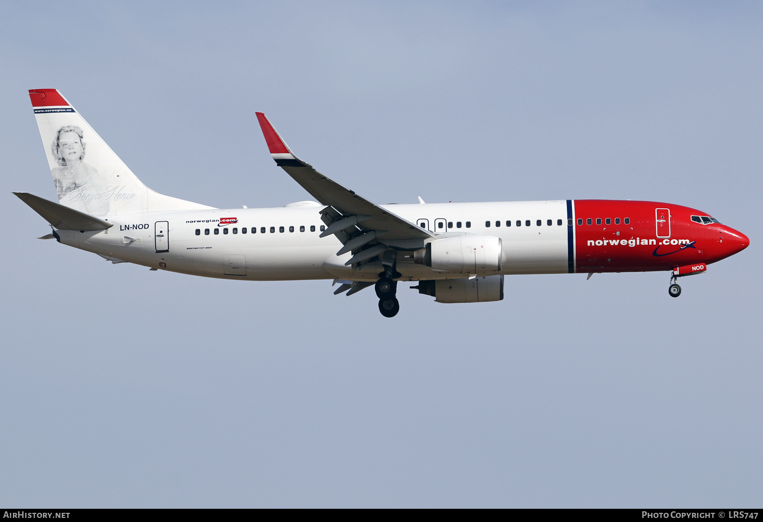 Aircraft Photo of LN-NOD | Boeing 737-8Q8 | Norwegian | AirHistory.net #470256