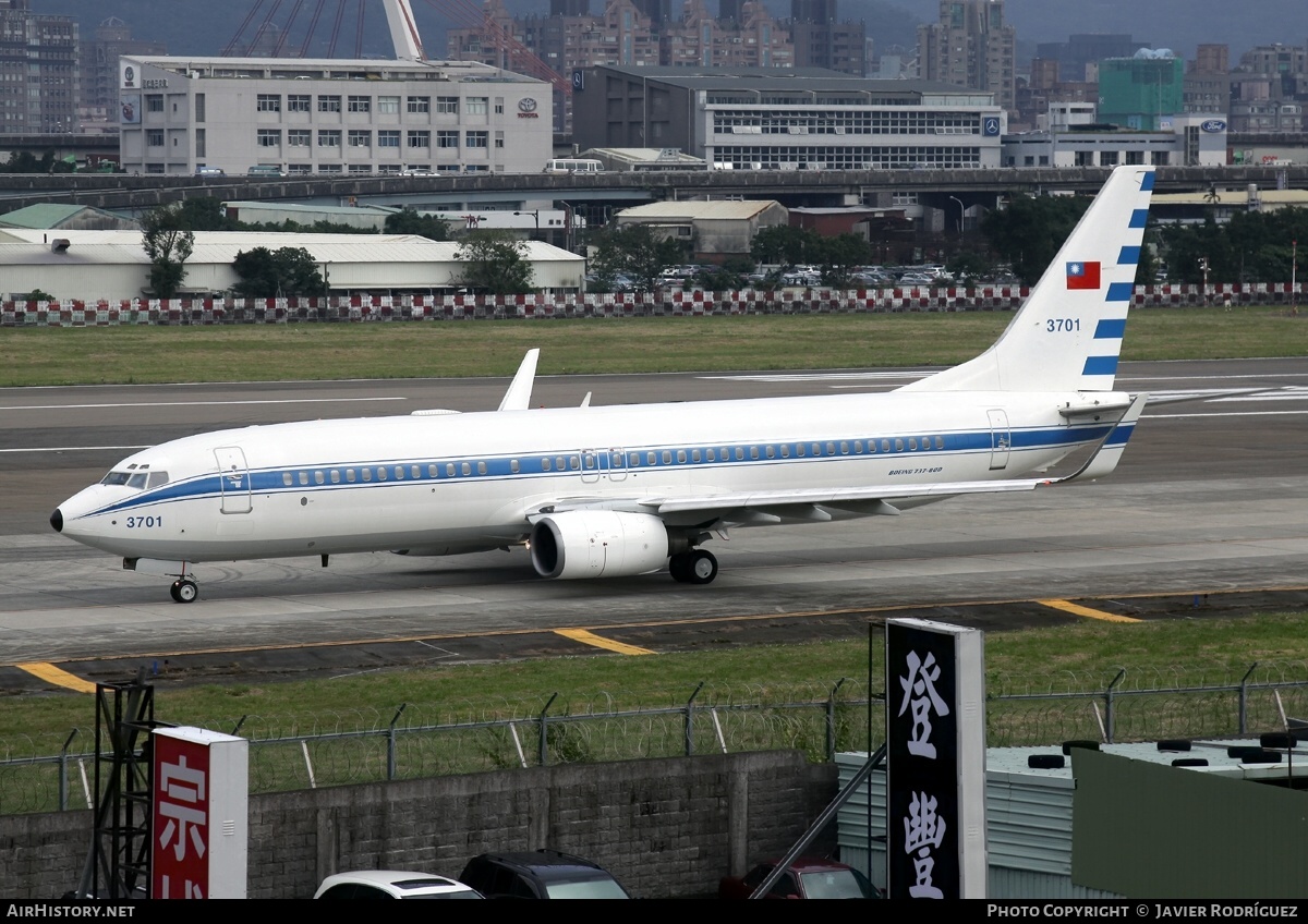 Aircraft Photo of 3701 | Boeing 737-8AR | Taiwan - Air Force | AirHistory.net #470269