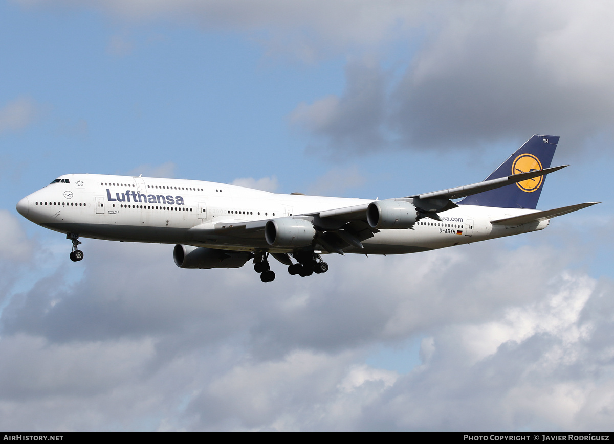 Aircraft Photo of D-ABYH | Boeing 747-830 | Lufthansa | AirHistory.net #470280