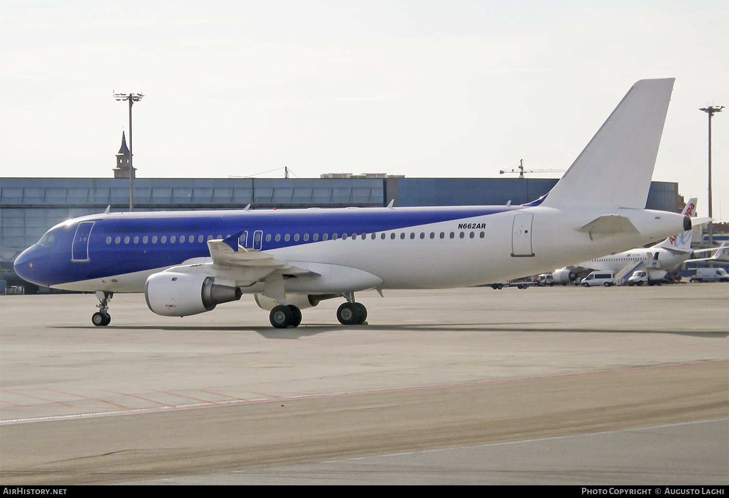 Aircraft Photo of N662AR | Airbus A320-211 | Air Comet | AirHistory.net #470300