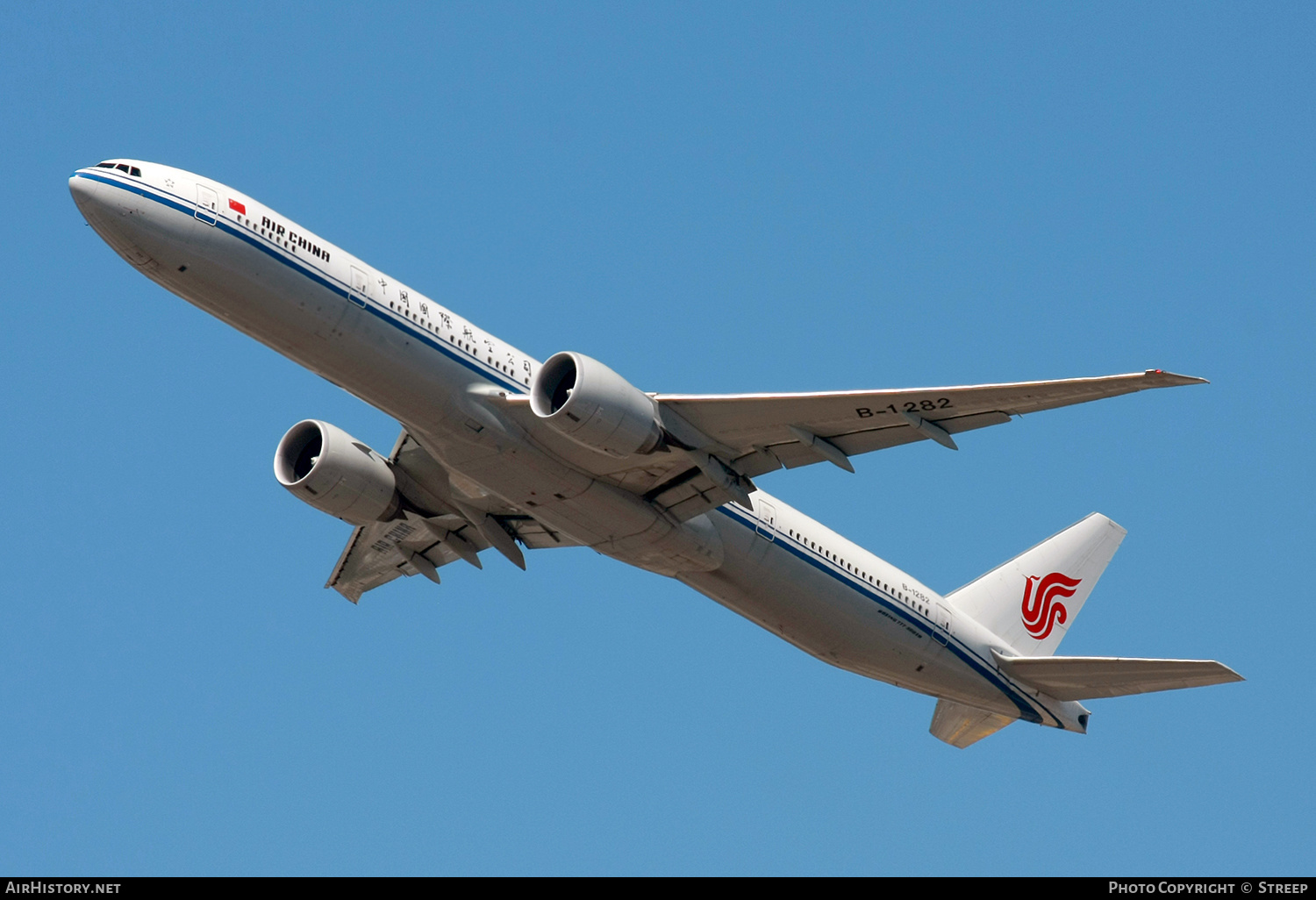 Aircraft Photo of B-1282 | Boeing 777-300/ER | Air China | AirHistory.net #470335