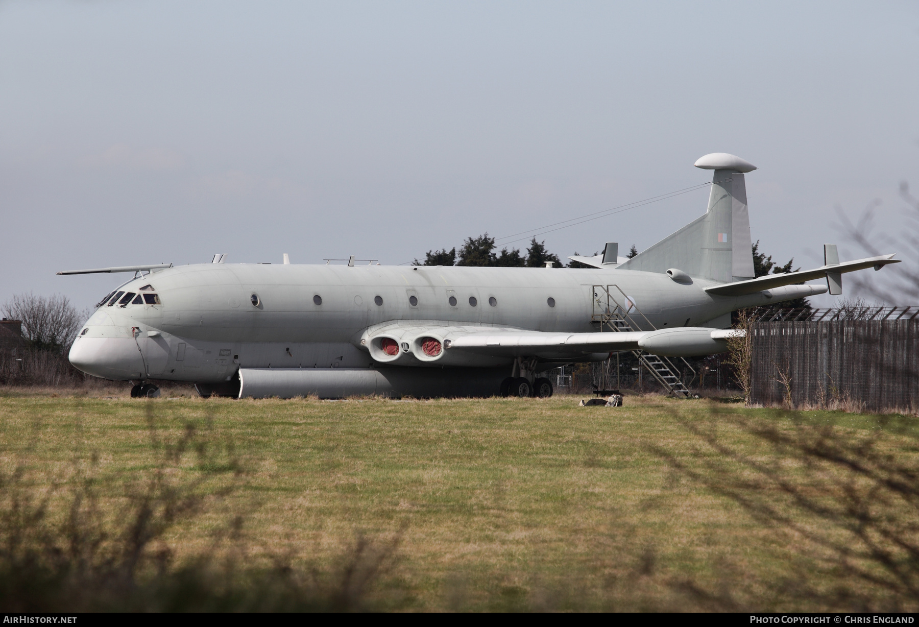 Aircraft Photo of XV229 | Hawker Siddeley Nimrod MR2 | UK - Air Force | AirHistory.net #470420