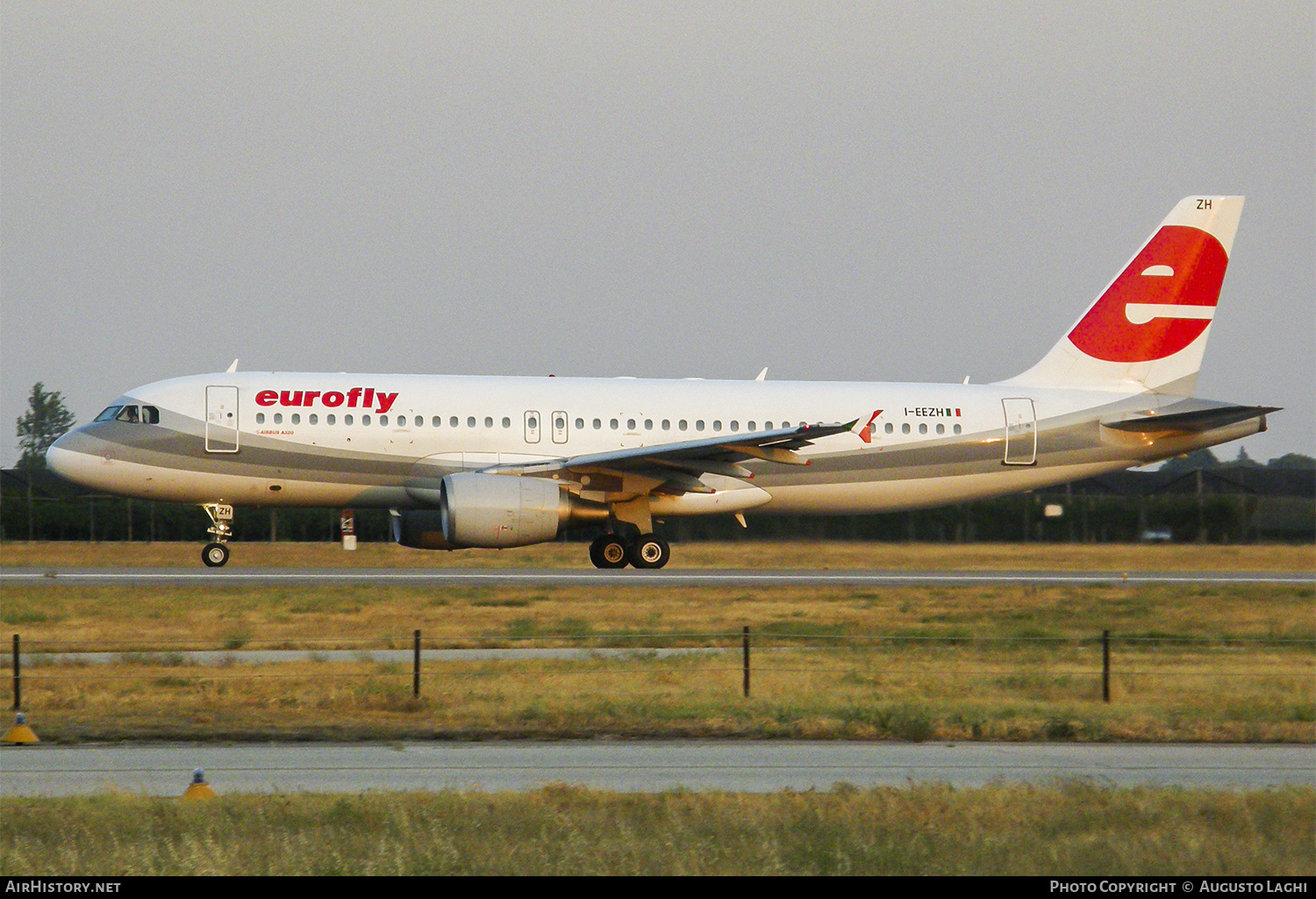 Aircraft Photo of I-EEZH | Airbus A320-214 | Eurofly | AirHistory.net #470548