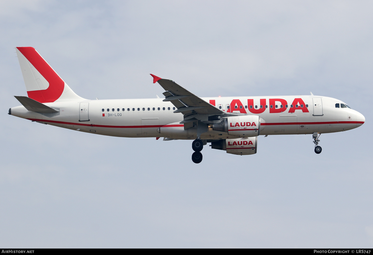 Aircraft Photo of 9H-LOQ | Airbus A320-214 | Lauda | AirHistory.net #470571