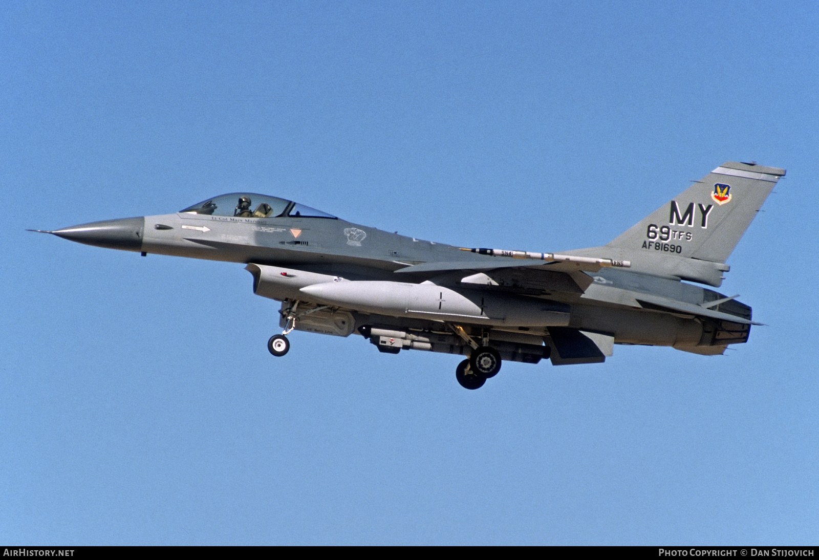 Aircraft Photo of 81-0690 / AF81-690 | General Dynamics F-16A Fighting Falcon | USA - Air Force | AirHistory.net #470606