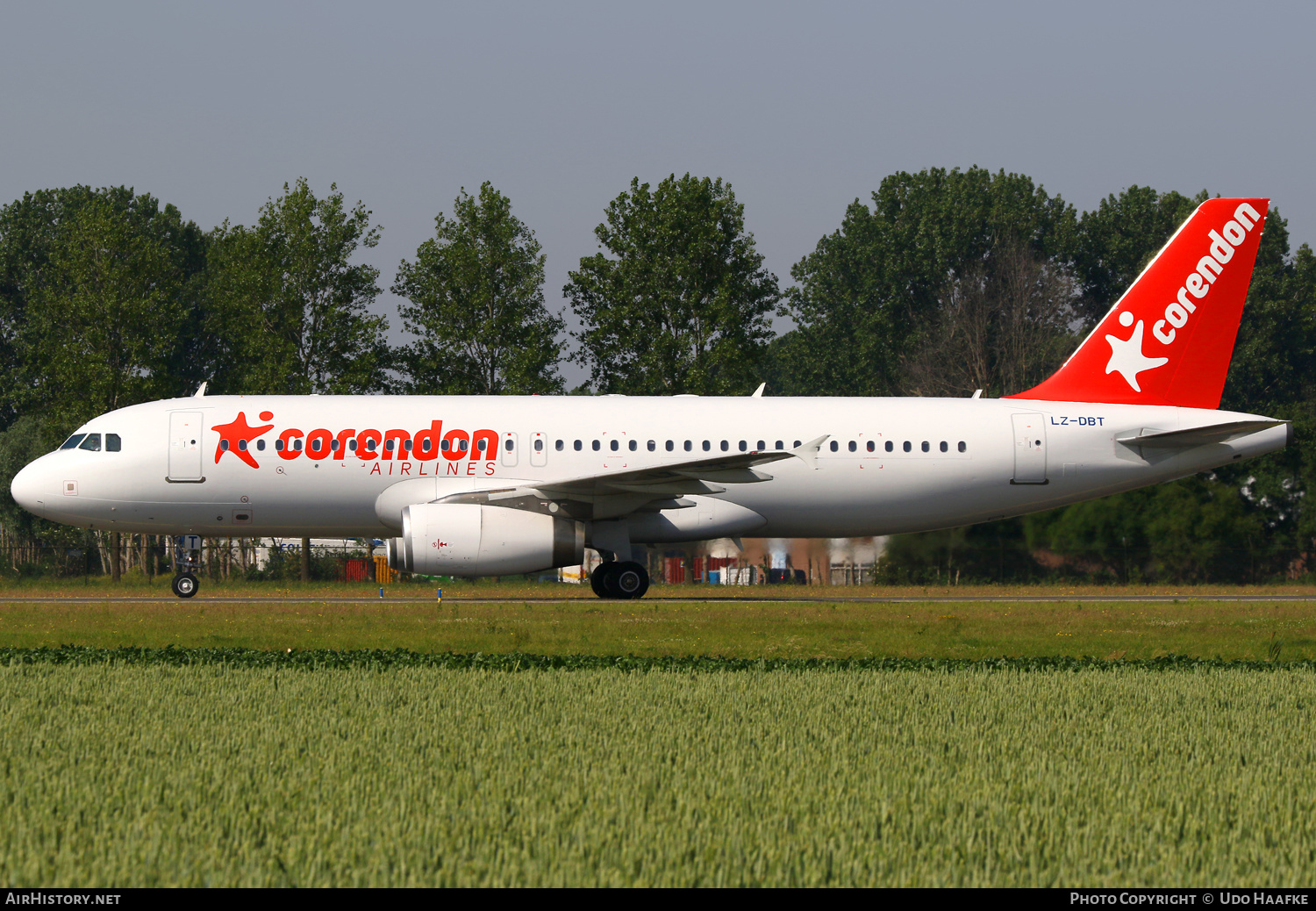 Aircraft Photo of LZ-DBT | Airbus A320-232 | Corendon Airlines | AirHistory.net #470630