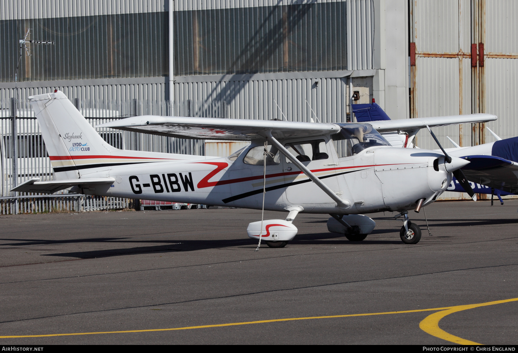 Aircraft Photo of G-BIBW | Reims F172N Skyhawk 100 II | Lydd Aero Club | AirHistory.net #470677