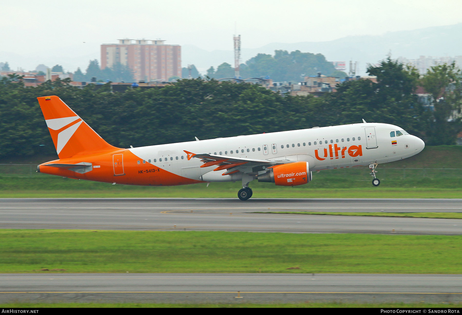 Aircraft Photo of HK-5413-X | Airbus A320-214 | Ultra Air | AirHistory.net #470960