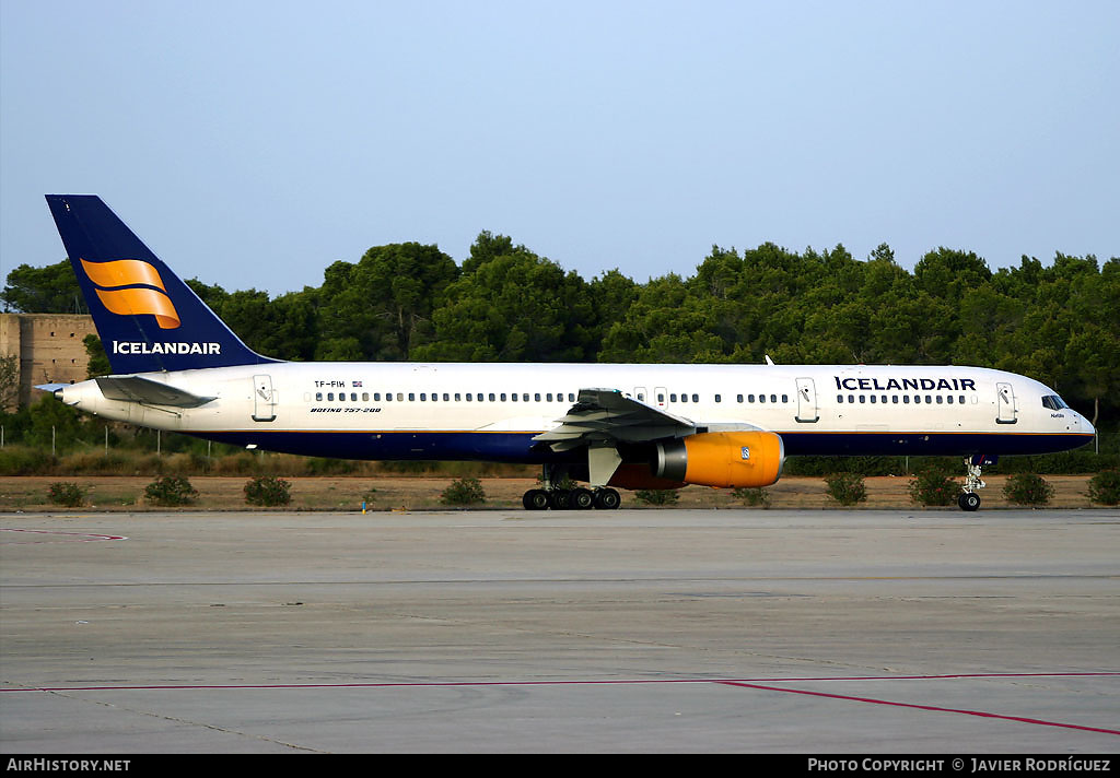 Aircraft Photo of TF-FIH | Boeing 757-208 | Icelandair | AirHistory.net #470993