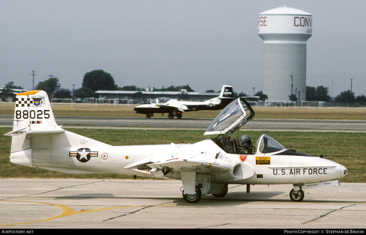 Aircraft Photo of 68-8025 / 88025 | Cessna T-37B Tweety Bird | USA - Air Force | AirHistory.net #471016
