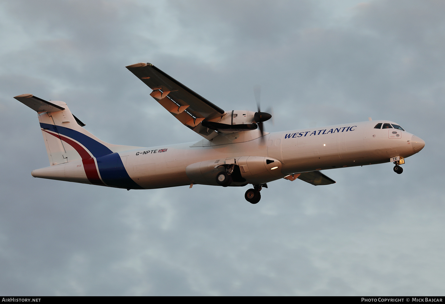 Aircraft Photo of G-NPTE | ATR ATR-72-211/F | West Atlantic Cargo Airlines | AirHistory.net #471064