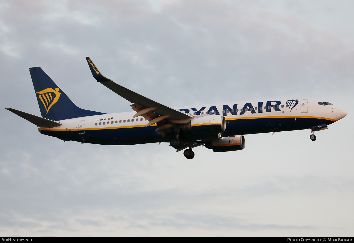 Aircraft Photo of EI-EMC | Boeing 737-8AS | Ryanair | AirHistory.net #471088