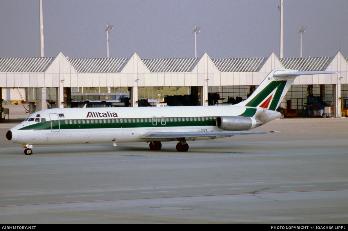Aircraft Photo of I-DIBI | McDonnell Douglas DC-9-32 | Alitalia | AirHistory.net #471097
