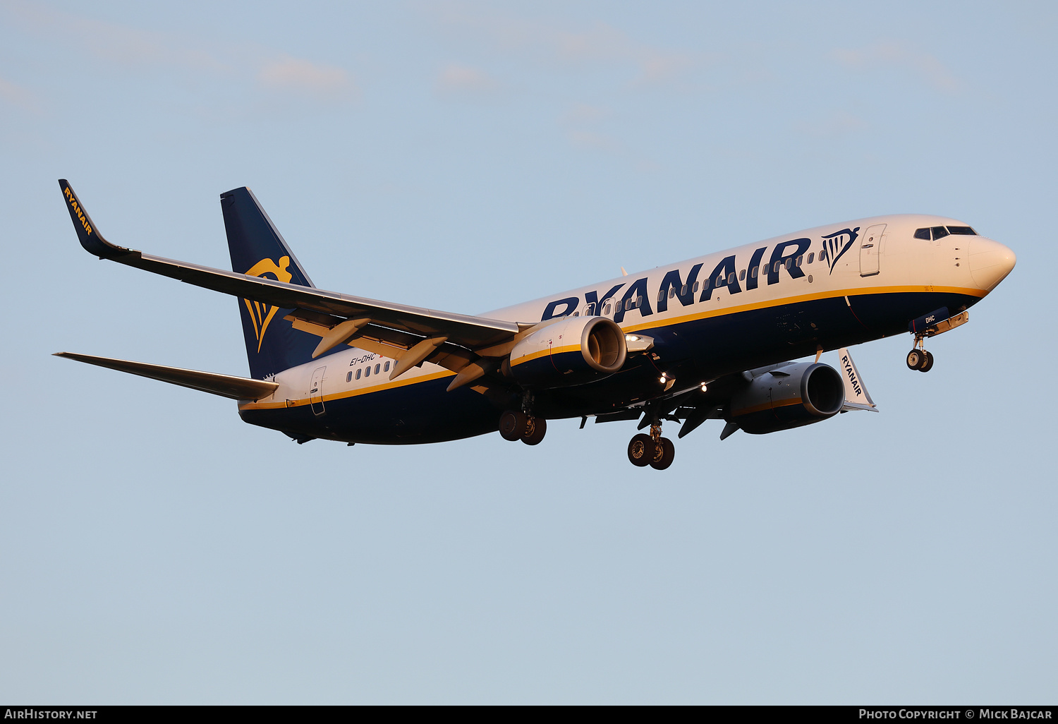 Aircraft Photo of EI-DHC | Boeing 737-8AS | Ryanair | AirHistory.net #471104