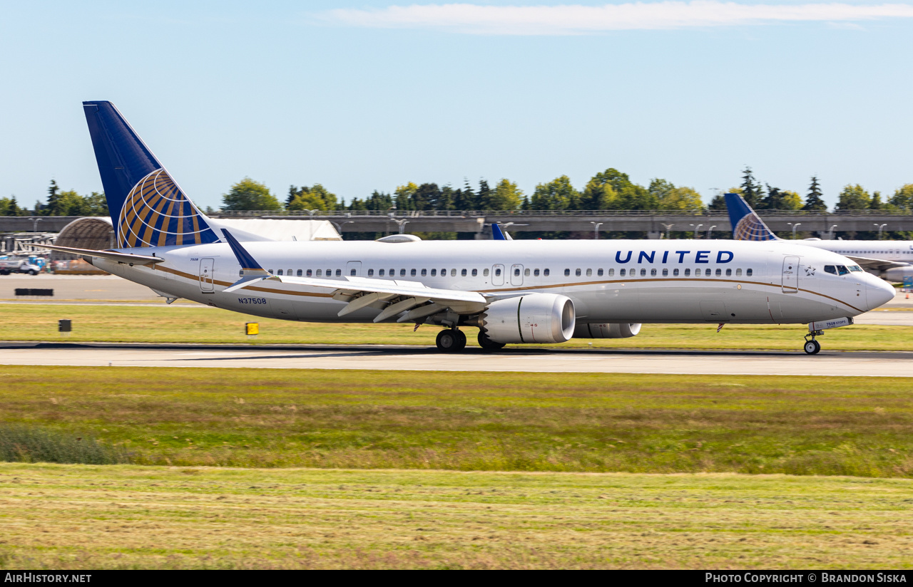 Aircraft Photo of N37508 | Boeing 737-9 Max 9 | United Airlines | AirHistory.net #471134