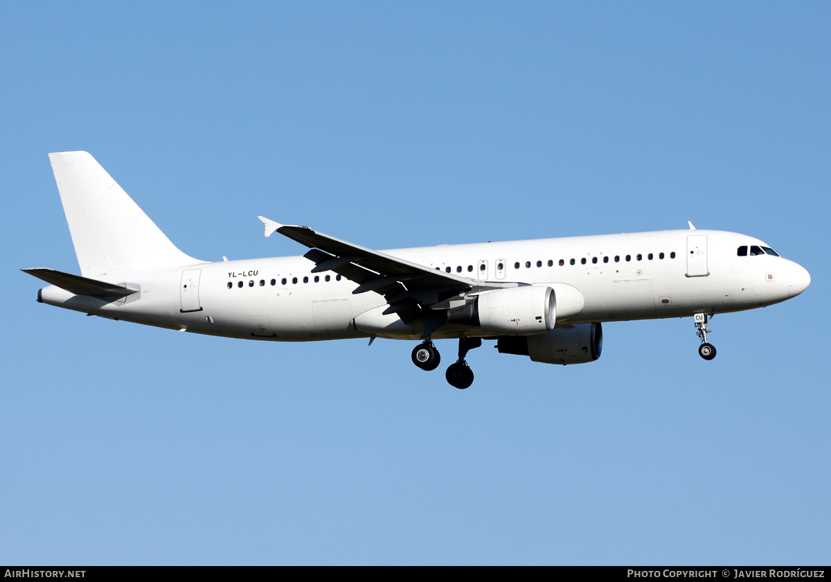 Aircraft Photo of YL-LCU | Airbus A320-214 | AirHistory.net #471204