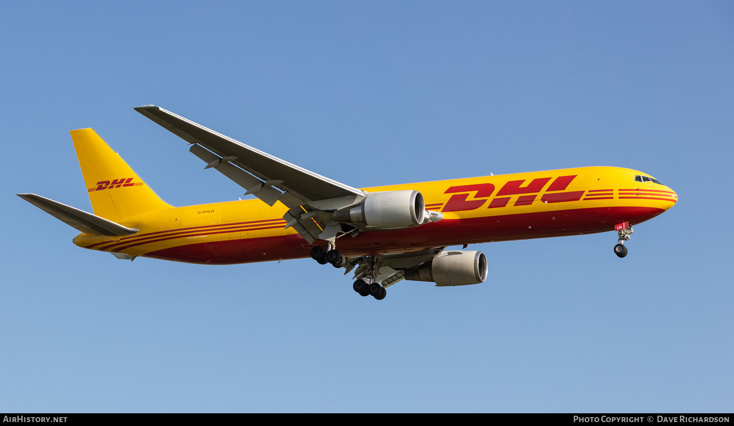 Aircraft Photo of G-DHLN | Boeing 767-3Q8/ER(BDSF) | DHL International | AirHistory.net #471250