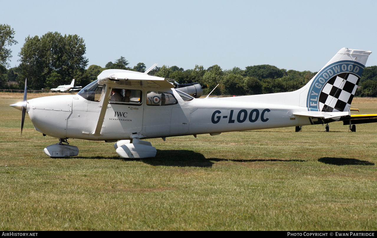 Aircraft Photo of G-LOOC | Cessna 172S Skyhawk | Fly Goodwood | AirHistory.net #471252