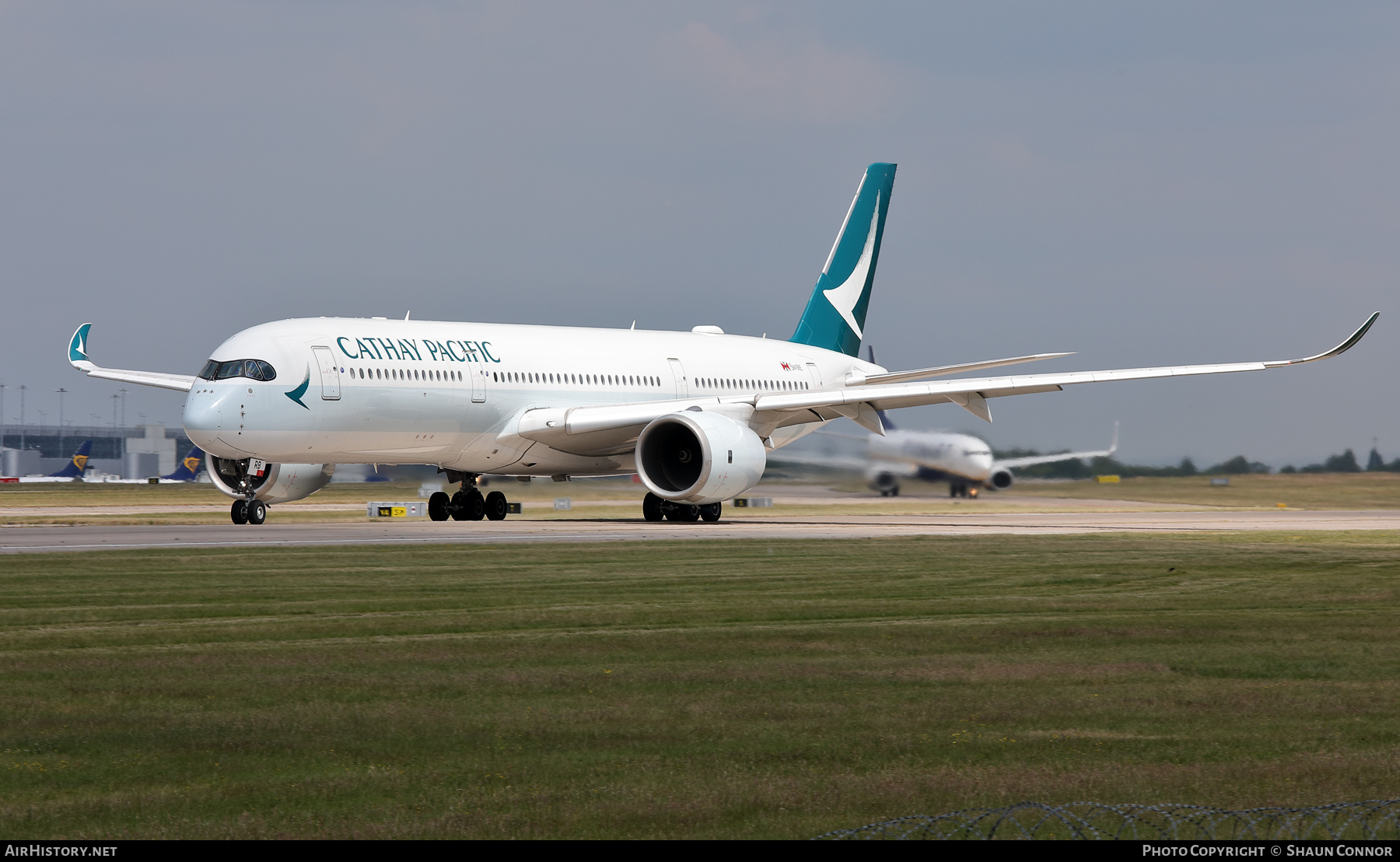 Aircraft Photo of B-LRB | Airbus A350-941 | Cathay Pacific Airways | AirHistory.net #471272