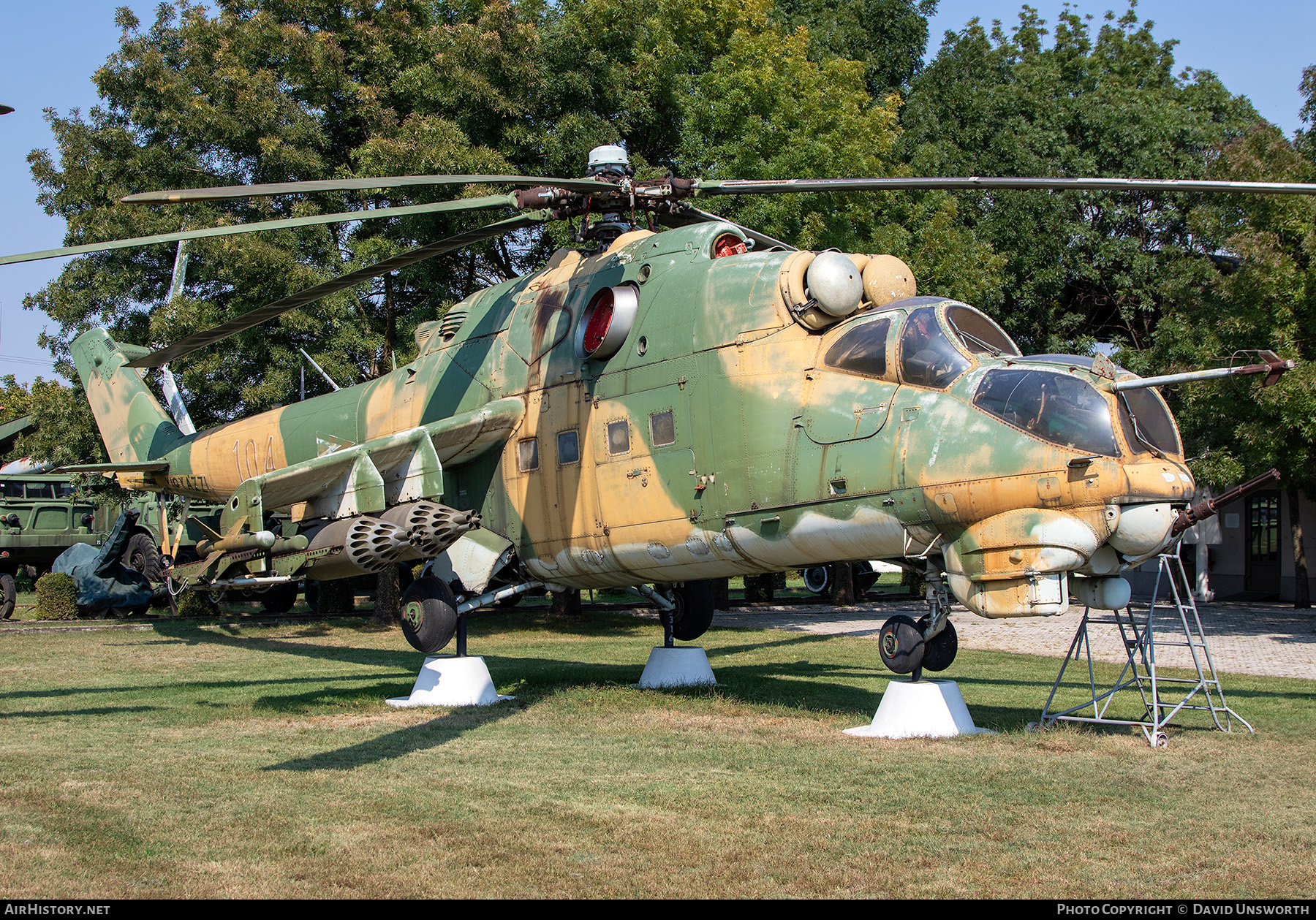 Aircraft Photo of 104 | Mil Mi-24D | Hungary - Air Force | AirHistory.net #471402