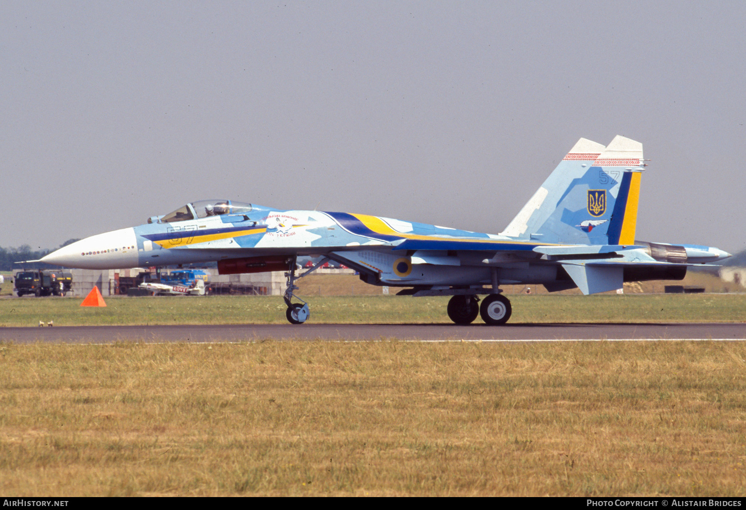 Aircraft Photo of 57 blue | Sukhoi Su-27S | Ukraine - Air Force | AirHistory.net #471436