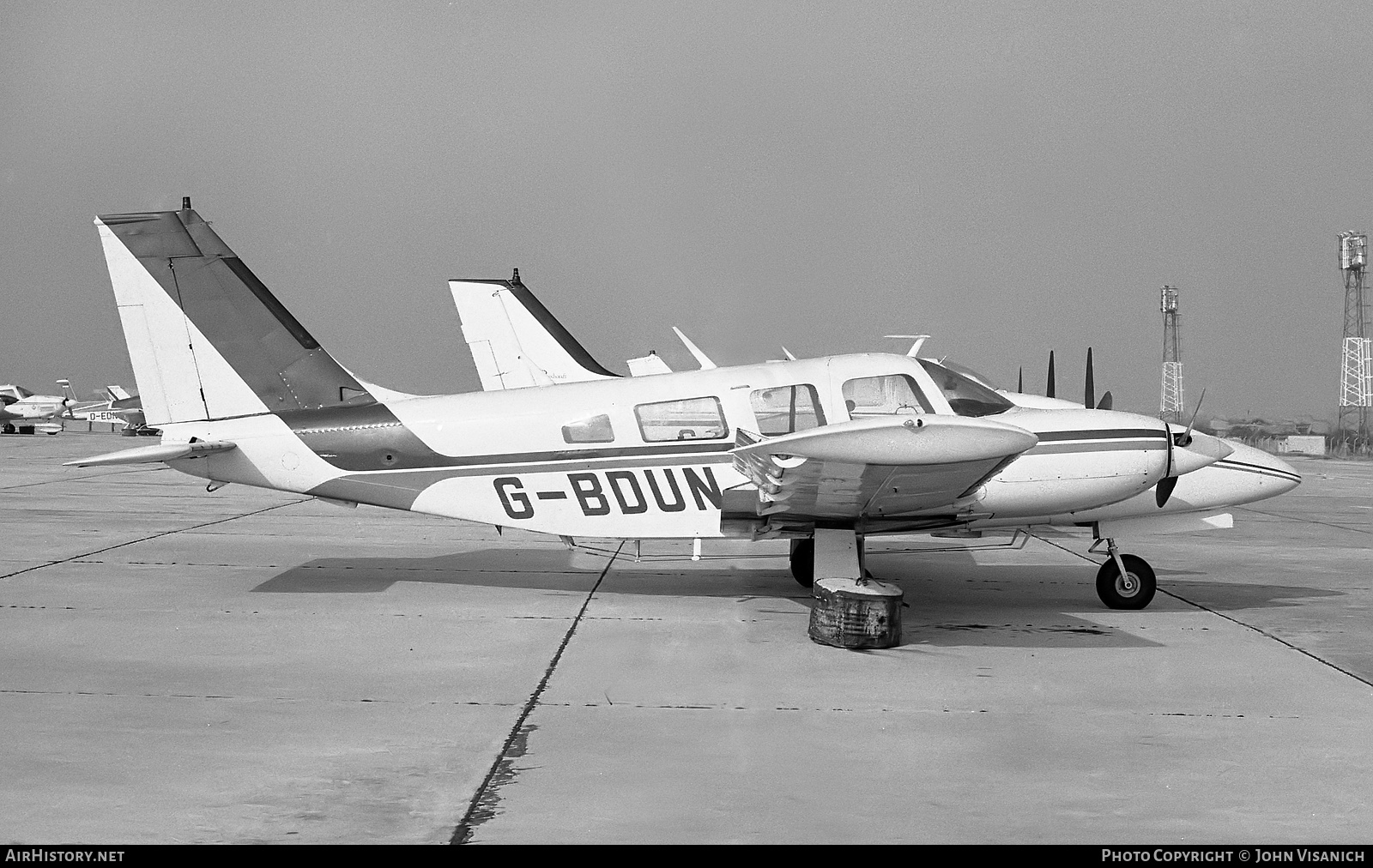 Aircraft Photo of G-BDUN | Piper PA-34-200T Seneca II | AirHistory.net #471443