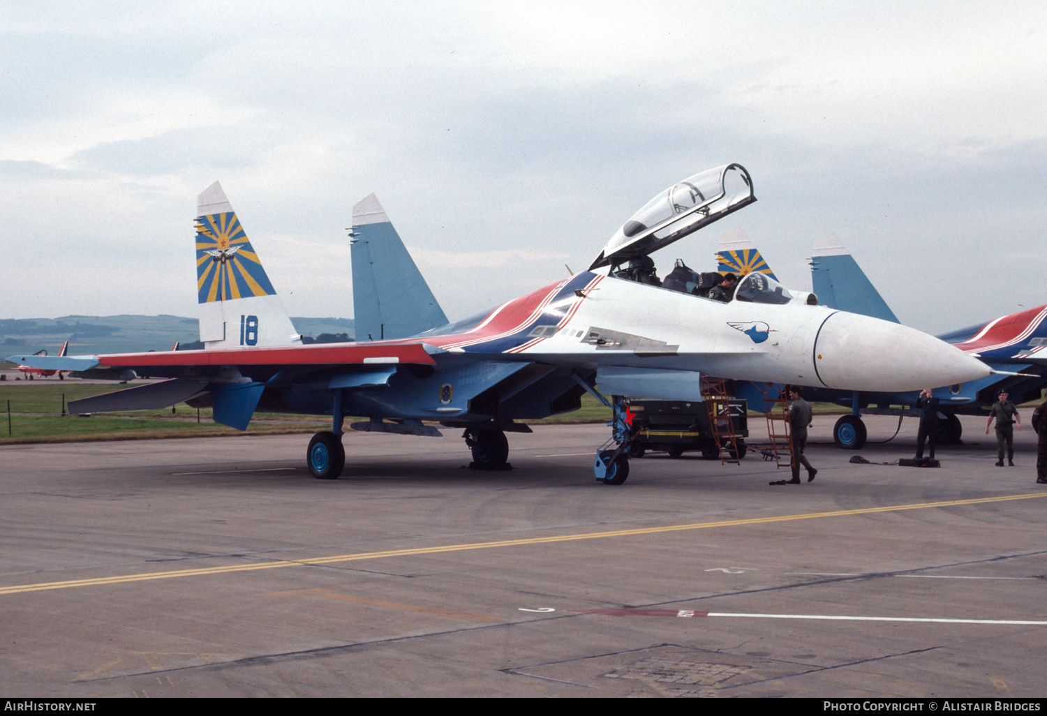 Aircraft Photo of 18 blue | Sukhoi Su-27UB | Russia - Air Force | AirHistory.net #471445