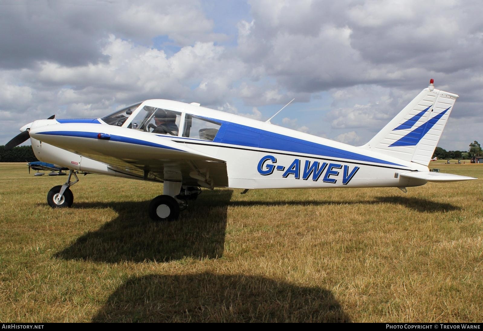 Aircraft Photo of G-AWEV | Piper PA-28-140 Cherokee | AirHistory.net #471528