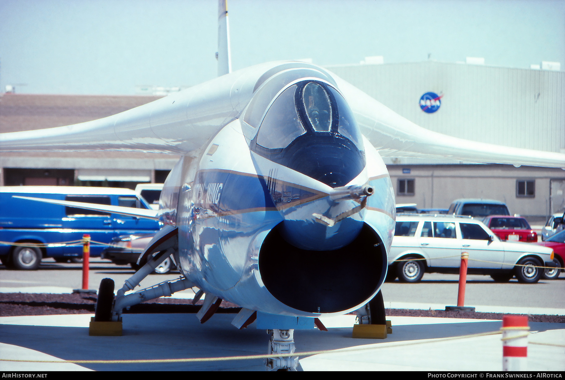 Aircraft Photo of N810NA | Vought TF-8A Crusader | NASA - National Aeronautics and Space Administration | AirHistory.net #471540