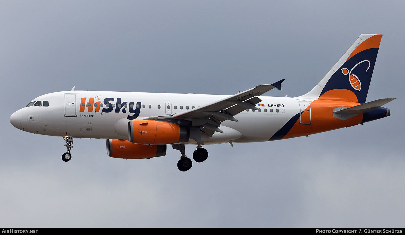 Aircraft Photo of ER-SKY | Airbus A319-131 | HiSky | AirHistory.net #471580