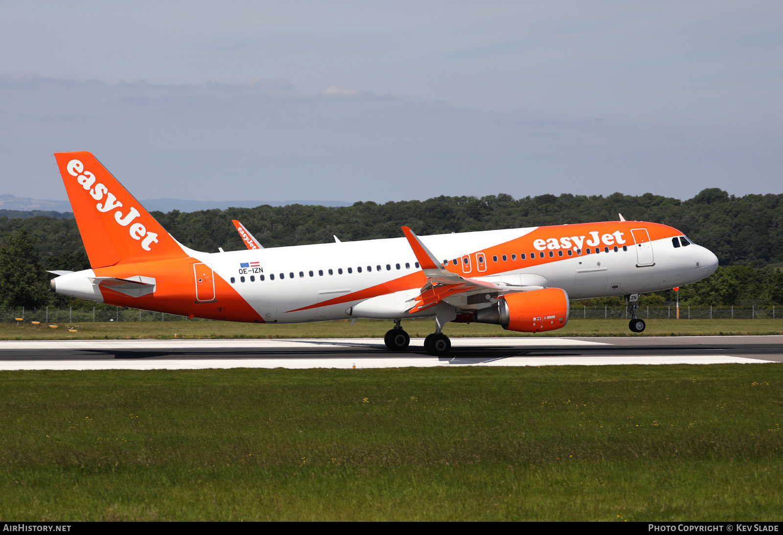 Aircraft Photo of OE-IZN | Airbus A320-214 | EasyJet | AirHistory.net #471626