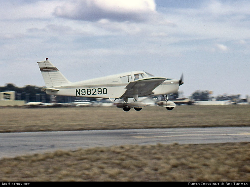Aircraft Photo of N98290 | Piper PA-28-140 Cherokee | AirHistory.net #471670